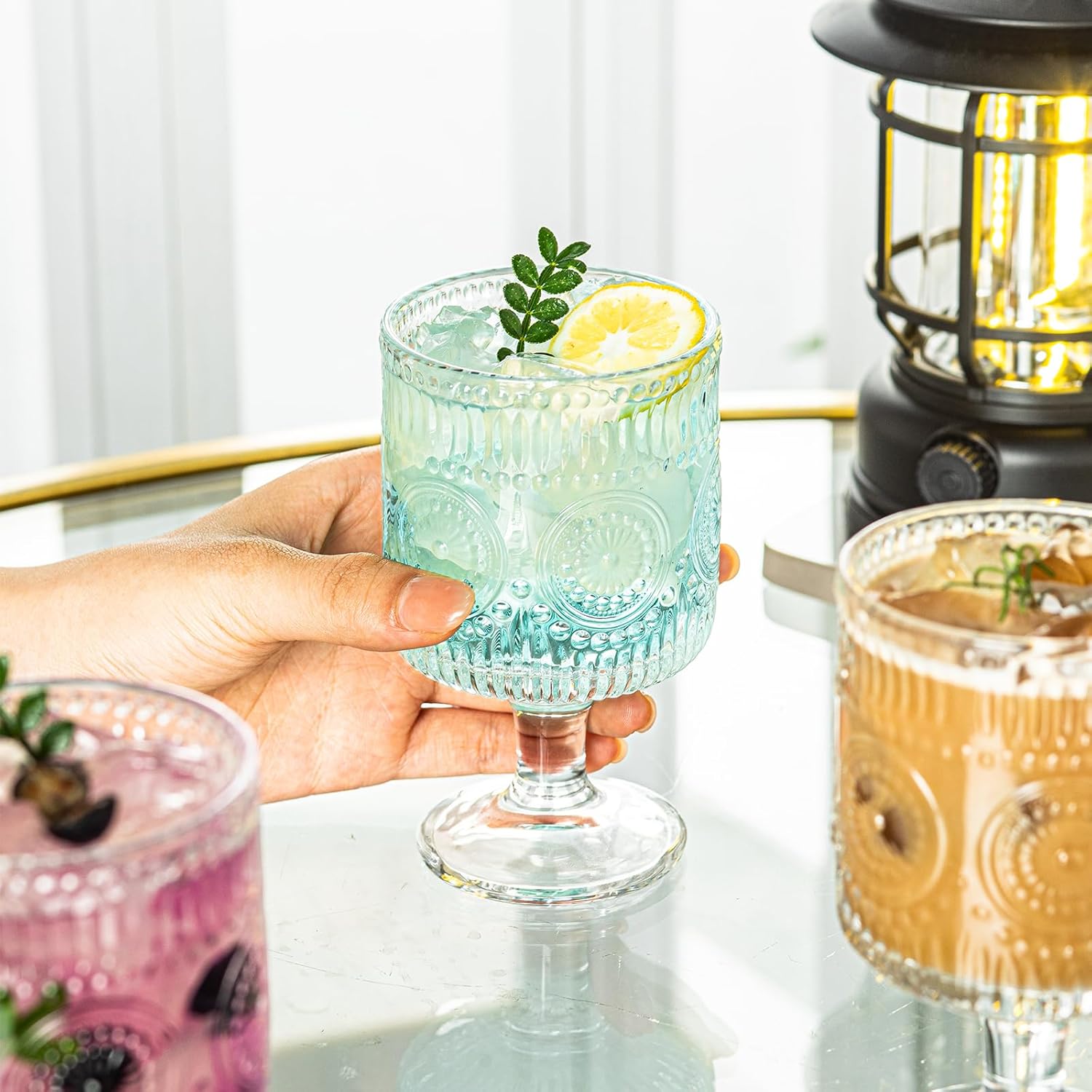 Romantic Vintage Goblet Glasses of 4, Charming Vintage Embossed Floral Decorative Glass Cups Set, Mixed Drink Glasses, for Bars, Restaurants, Party, and Elegant Dinners, 7 oz Wine Glasses